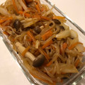 ゆりロップ's cooksnap of when they made しらたきと玉ねぎとしめじのきんぴら.