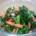 櫻井愛's cooksnap of when they made 風邪予防☆春菊と人参のぽん酢和え♪.