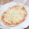パンダ達の母です。's cooksnap of when they made 餃子の皮でとろとろチーズのネギ明太子ピザ.
