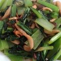 マグマグマグマグ's cooksnap of when they made 簡単！しめじと小松菜のバター醤油炒め.