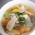 あちたんまん！'s cooksnap of when they made 白菜 と エリンギ のスープ.