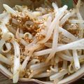 ねこはがき's cooksnap of when they made すごく簡単！もやしの昆布茶ピリ辛和え☆.