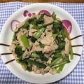 てっちゃんのお嫁さん's cooksnap of when they made 小松菜と豚バラのニンニク炒め.