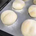 HIROKOばぁば's cooksnap of when they made 30分で完成⁉不思議パンのあま～い白パン.