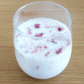 creeeampan's cooksnap of when they made 簡単いちごみるく.