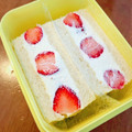 おたまりん's cooksnap of when they made 秘密のレシピ♪大人気フルーツサンド☆.