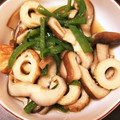 コッピー３０５'s cooksnap of when they made ピーマンと切り干し大根の煮物.