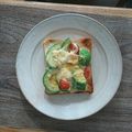 今日はいい日's cooksnap of when they made アボカドとトマトのチーズトースト.