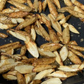 harapecoci's cooksnap of when they made ごぼうの炒め蒸し〜ごま油で炒めて塩胡椒.