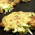 あいぱらりん's cooksnap of when they made たこ焼きの粉でお好み焼き！.