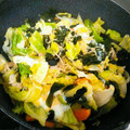 ✩サクラ☆'s cooksnap of when they made ＊春キャベツとえのきの簡単卵とじ＊.