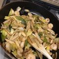 クック9FTTR0☆'s cooksnap of when they made ささみと牛蒡とネギの黒酢バター炒め.