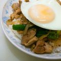 マダムカフェ♡'s cooksnap of when they made 鶏もも肉の簡単ガパオライス.