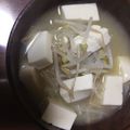 ちゃぎー's cooksnap of when they made もやしと豆腐の味噌汁♪.