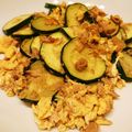 blueterios's cooksnap of when they made ズッキーニとツナの卵炒め.