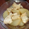 クックVOY1Q3☆'s cooksnap of when they made 簡単☆ 大根と鶏もも肉の煮物.