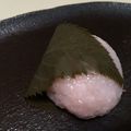 ガンビ's cooksnap of when they made レンジで和菓子●もち米で道明寺粉　桜餅.