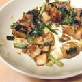 きゃっしゅらいおん's cooksnap of when they made 節約！鶏むね肉のニラ卵とじ.