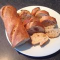 ノッツ's cooksnap of when they made 29.5.5あこ酵母バケットかホシノ酵母.