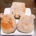 ☆☆彩ママ☆☆'s cooksnap of when they made 簡単♪冷めてもモチモチ豆腐の焼きドーナツ.