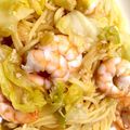 はに333's cooksnap of when they made 簡単☆エビとキャベツのパスタ.