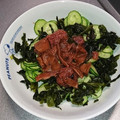 ゆえびび's cooksnap of when they made わかめときゅうりの梅ポンおかか和え.