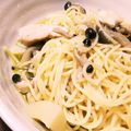 mikkusan's cooksnap of when they made イシスキでW若鶏の胸肉のアヒージョ.