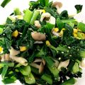 ✩bagi✩'s cooksnap of when they made 小松菜、にら、しめじの和え物.