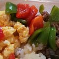 まーやん☆☆'s cooksnap of when they made 卵パラパラ♪簡単＊三色丼＊そぼろ弁当にも.