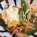 低カロ探検隊's cooksnap of when they made 絹さやとカニカマの卵とじ.