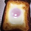 アピナス's cooksnap of when they made 目玉焼きトースト.