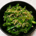 わーゃ's cooksnap of when they made ☆簡単副菜♪ピーマンとしらすの炒め物☆.