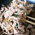 れんげまま's cooksnap of when they made 葛きりと豚こまのチャプチエ.