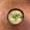 たっくんとワイン's cooksnap of when they made 炒めて美味しいキャベツと卵の味噌汁.