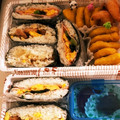 まっさーみ's cooksnap of when they made 炒り卵とほうれん草バター醤油◆おにぎらず.