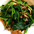 ふる～つ's cooksnap of when they made 平茸と厚揚げのほうれん草バター炒め.