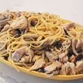 Christyna's cooksnap of when they made しめじとチキンの和風パスタ.