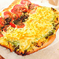 kaokaofood's cooksnap of when they made しらすとジェノベーゼソースのピザ.