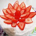 kumikomom's cooksnap of when they made 苺のデコレーションケーキ.