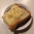 ラクラクダ's cooksnap of when they made 超簡単！！にんにくトースト♪.