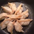 Mizuho1990's cooksnap of when they made 簡単自家製の餃子の皮.