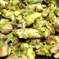 しおみとまと's cooksnap of when they made 鶏肉＆アボカドの炒め物☆塩バター風味.