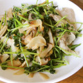iketa's cooksnap of when they made 簡単♪豚肉と豆苗のエスニック風炒め.