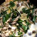 kei☆1121's cooksnap of when they made 栄養満点　鶏ミンチ・ニラ・シメジの卵とじ.