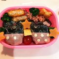 LuvPiNK's cooksnap of when they made 簡単キャラ弁☆ミッキー&ミニーおにぎり♪.