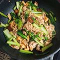 えみりんたん's cooksnap of when they made 豚バラと小松菜ときのこの中華炒め.