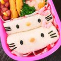 ｉｒａｍ's cooksnap of when they made 簡単キャラ弁＊キティちゃん♡サンドイッチ.