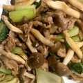 はに333's cooksnap of when they made 豚コマと青梗菜のオイマヨ炒め.