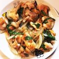 ゆーママぽん's cooksnap of when they made 簡単！鶏もも肉と玉ねぎの大葉照り焼き！.