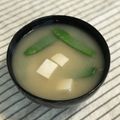 アンドーナツ☆'s cooksnap of when they made 簡単絹さやと豆腐のお味噌汁.